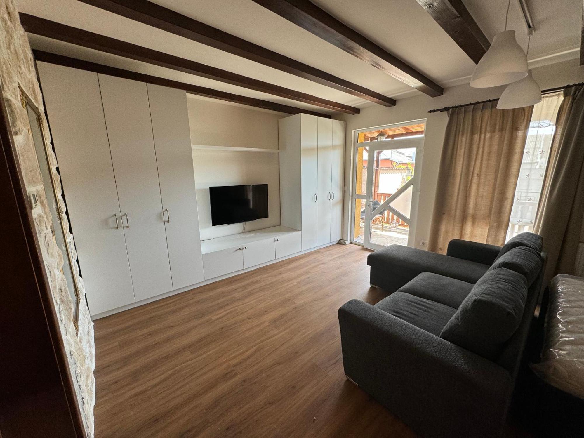 Hotel Casa Smarald Turda Noua Esterno foto